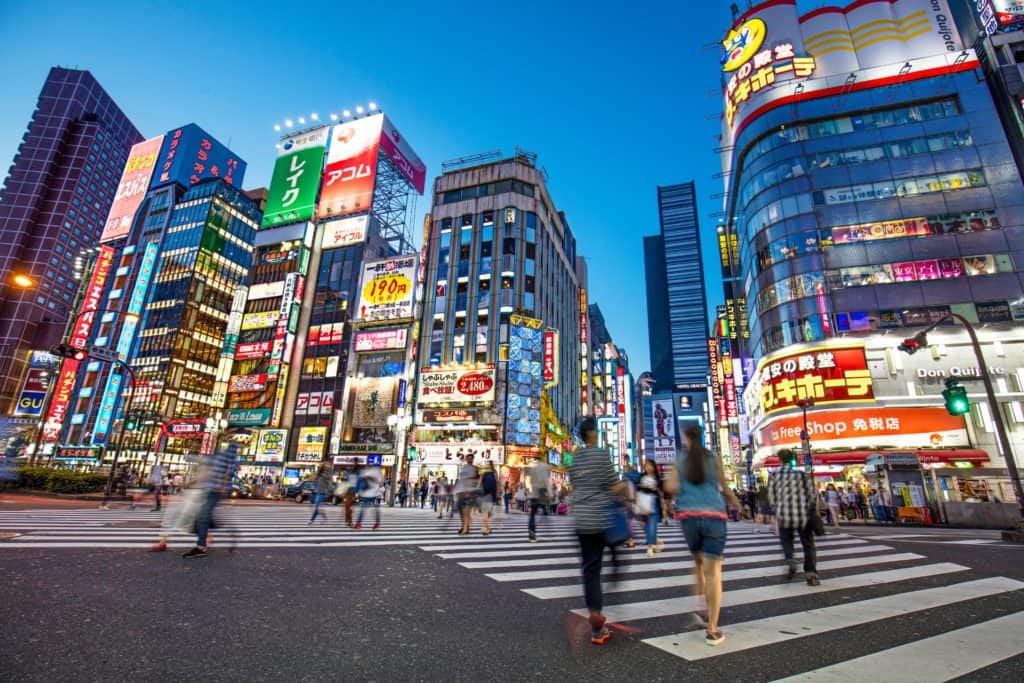 Dag 1: Ankomst och Shinjuku